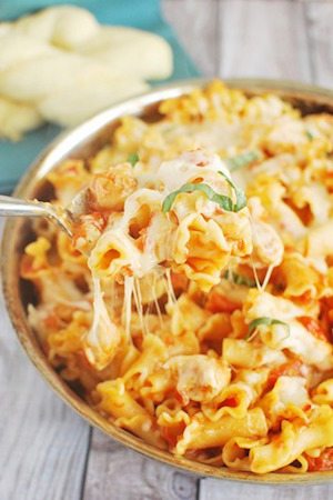 Chicken Parmesan Baked Pasta - 30 Minute Back to School Meals