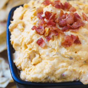 Slow Cooker Cheesy Bacon Dip