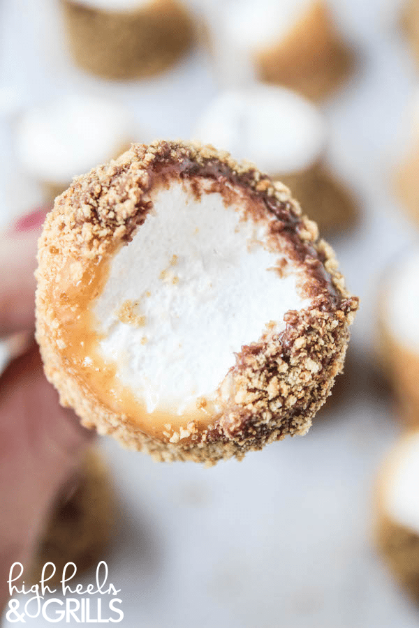 Caramel S'mores Pops - These are so easy to throw together and taste incredible! #LetsMakeSmores #ad