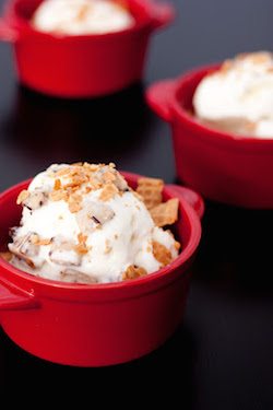 Cold Stone Creamery Sweet Cream Ice Cream - 50 Ice Cream Recipes Roundup