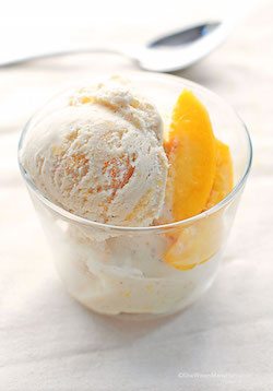 Peach Ice Cream - 50 Ice Cream Recipes Roundup