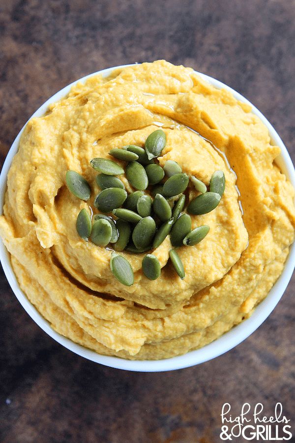 This Pumpkin Hummus is the best hummus I have ever had in my entire life. And that's not even an exaggeration.