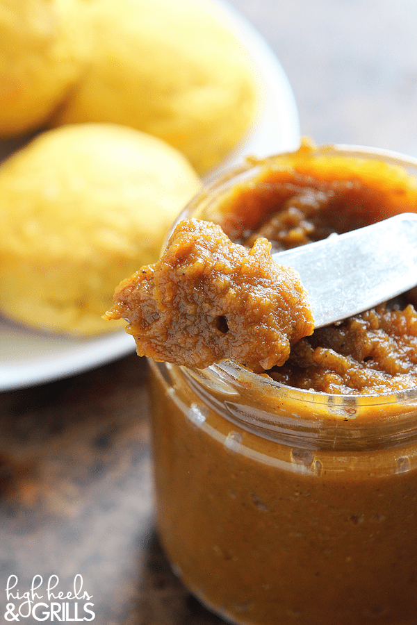 Pumpkin Butter recipe - A delicious, homey way to enjoy the fall season!