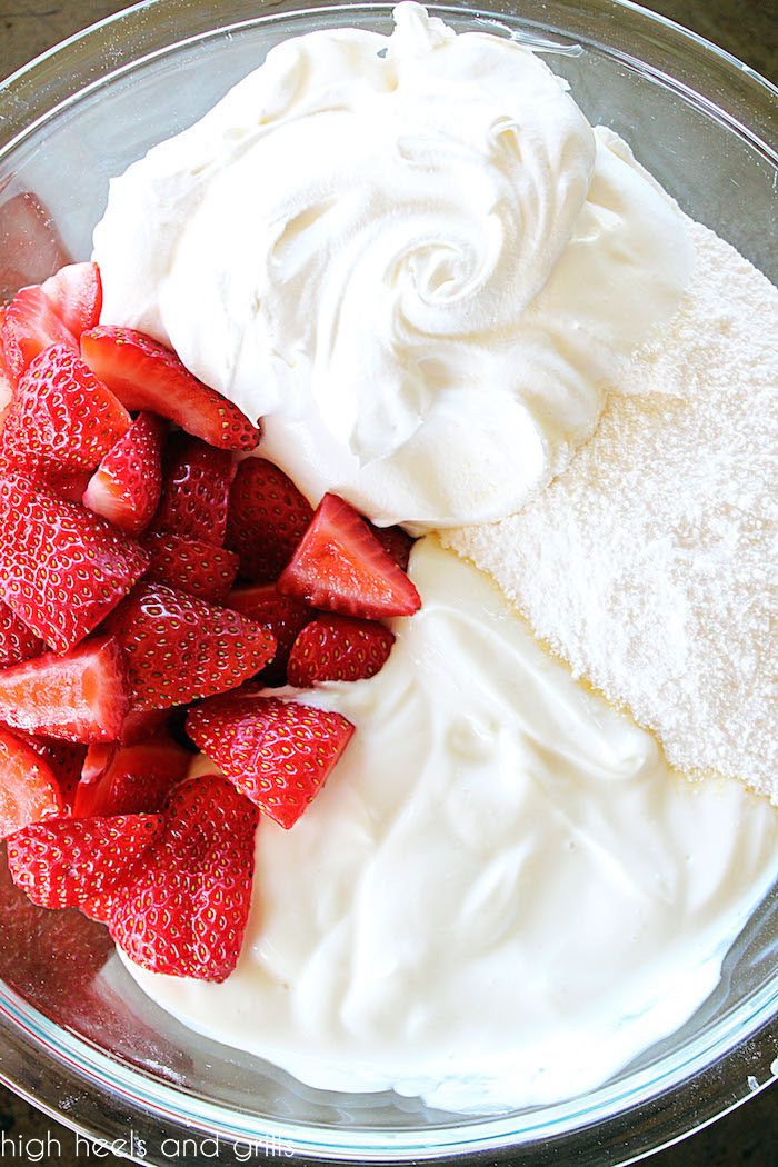 Ingredients for Strawberry Cheesecake Fluff