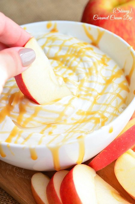 Bowl of Skinny Caramel Cream Dip with apple dippers - Best Skinny Dessert Recipes