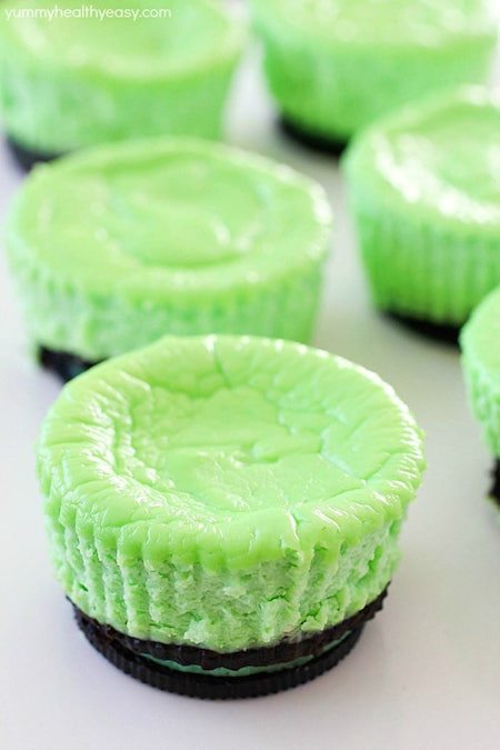 Half dozen of Skinny Mint Mini Cheesecakes - Best Skinny Dessert Recipes